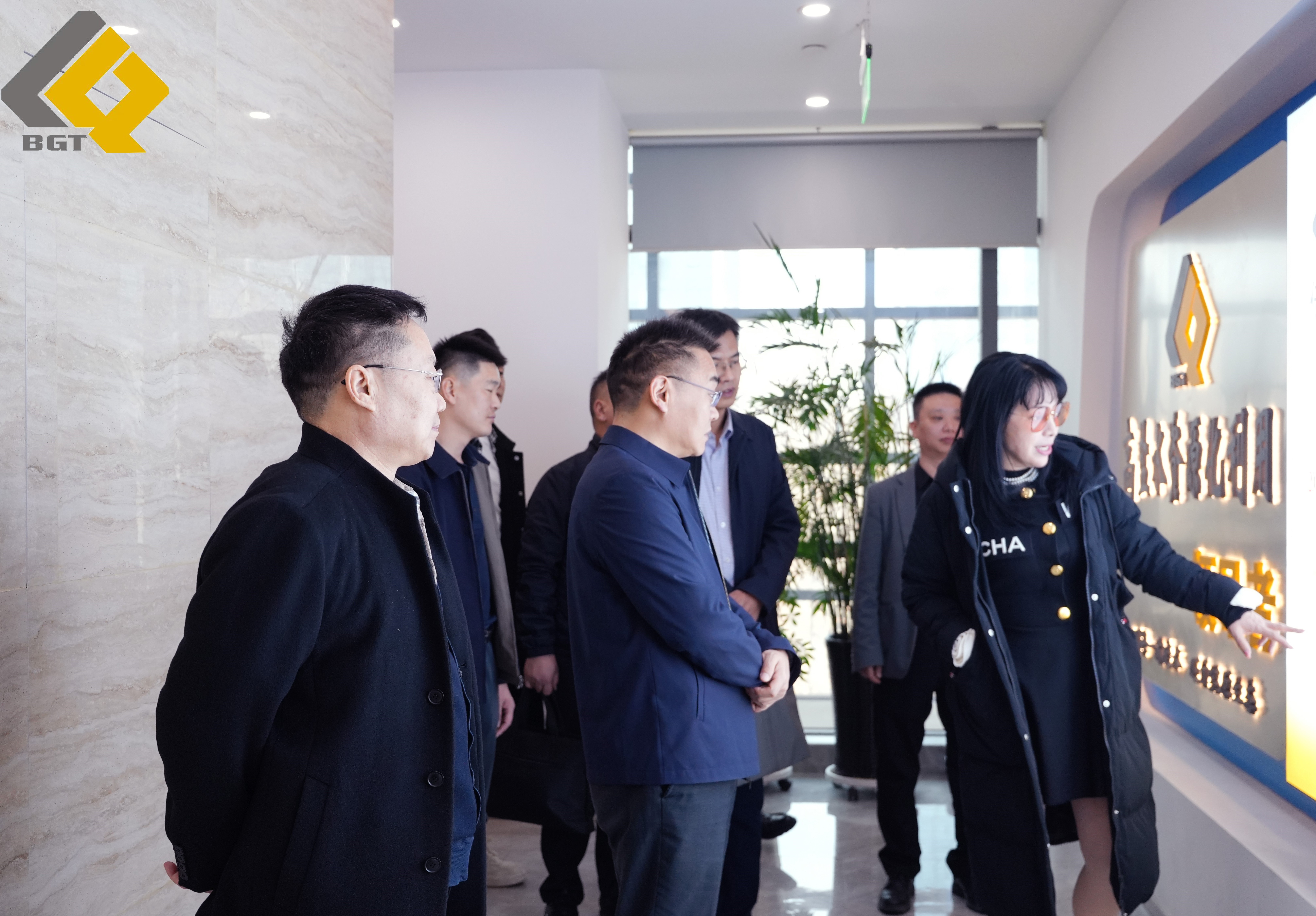 倍头条 | 和田地区行政公署回访杏宇娱乐 起劲推进战略相助